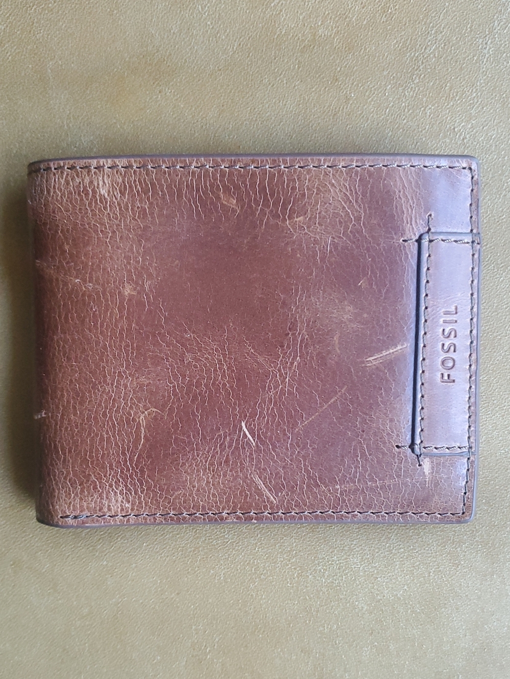 Fossil Genuine Leather Bifold Distressed Wallet